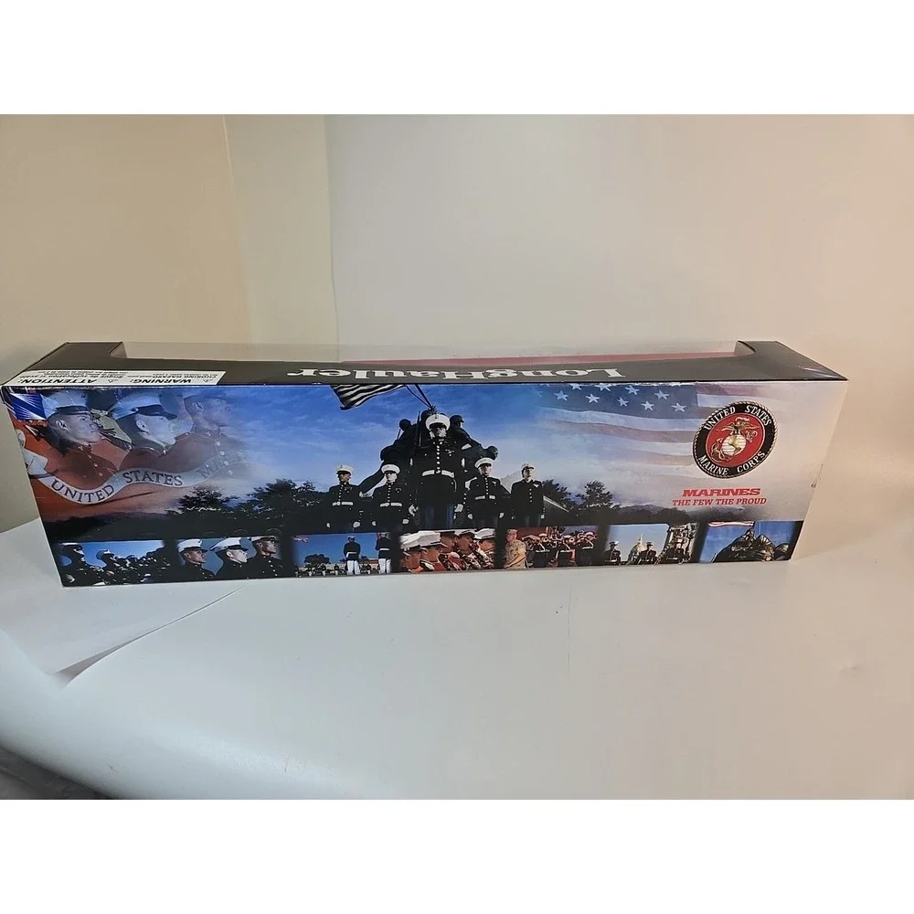 US Marines Long Hauler Die Cast 1:32 Toy Semi Freightliner New-Ray Toys USMC NIB